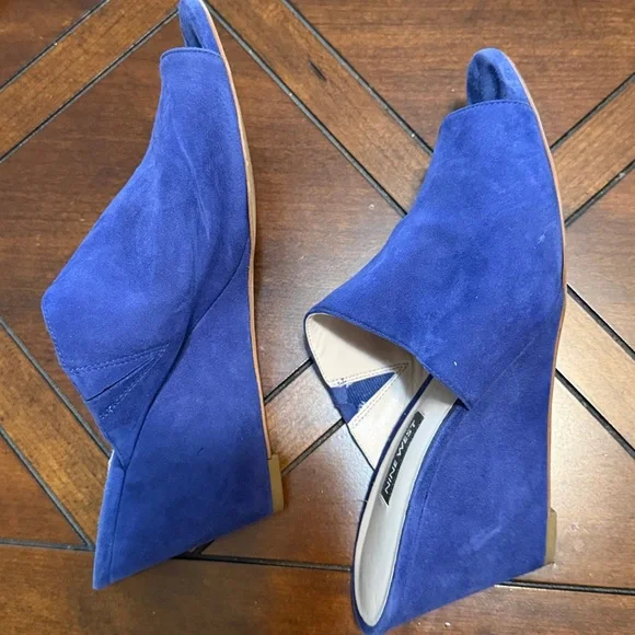 Nine West Women's Royal Blue Suede Mules - Picture 3 of 5